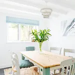 Little Bejowan Cottage